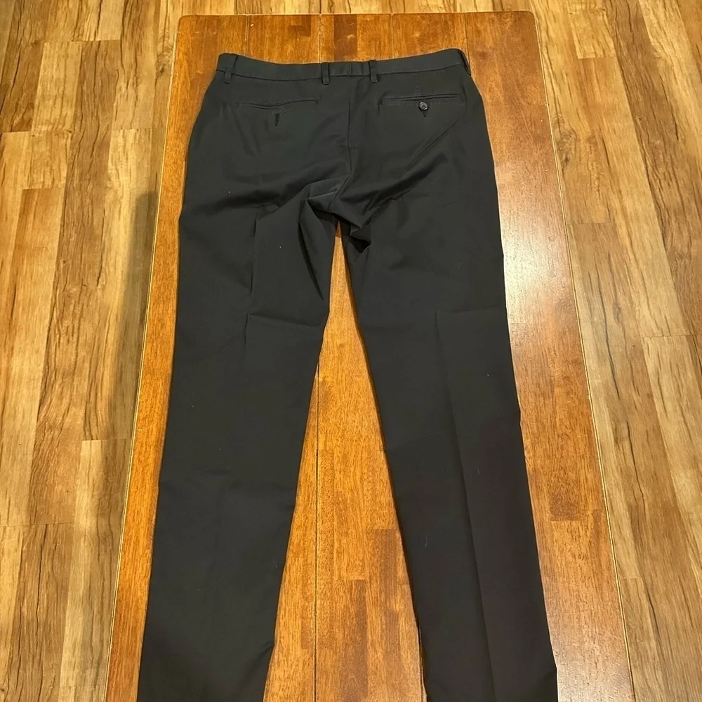 Bonobos Black Dress Pants with Tailored Fit and Smooth Fabric